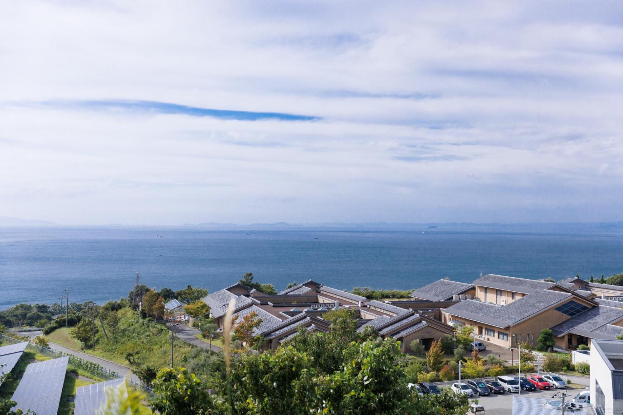 しっぽの森リゾート淡路島〜サウナ&スタジオ〜 Extérieur photo